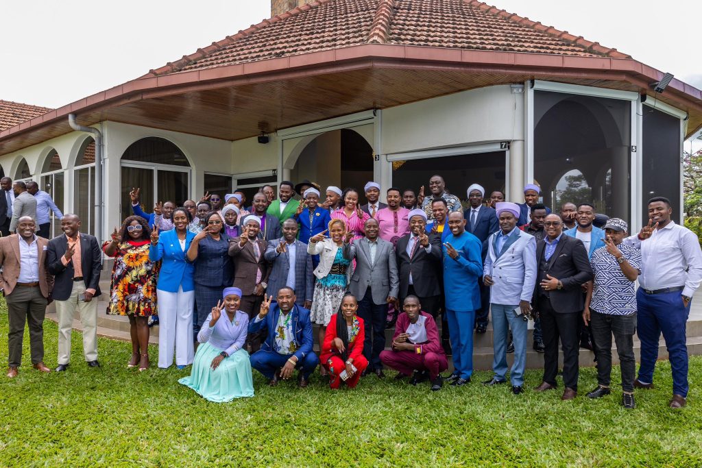Mt Kenya artists meet Kindiki